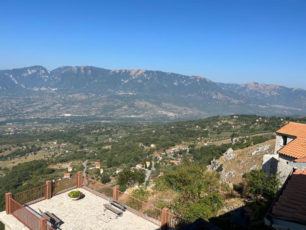 Villa Il Borgo Dei Normanni Colliano Exterior foto