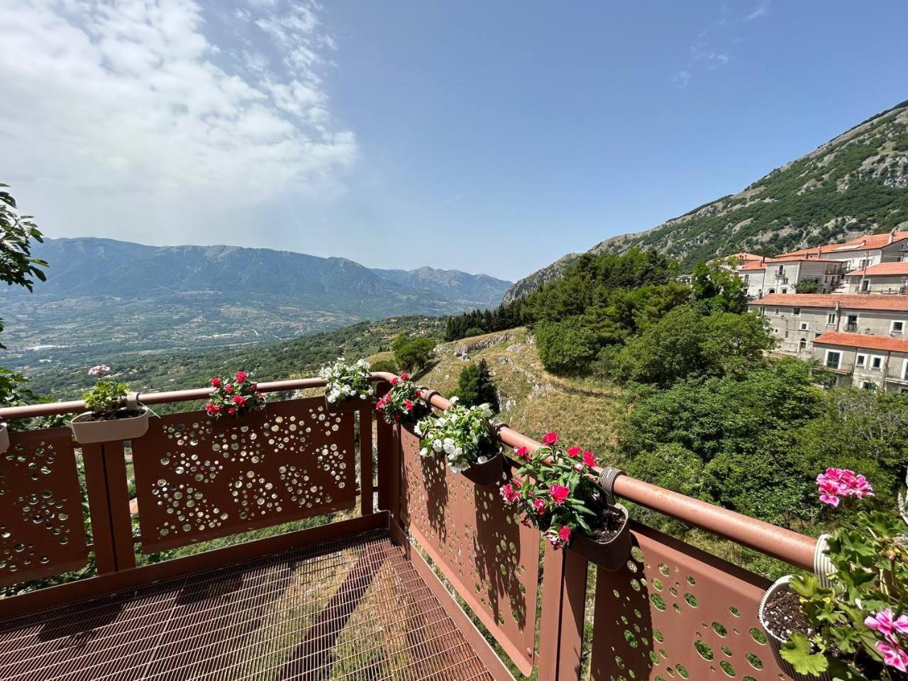 Villa Il Borgo Dei Normanni Colliano Exterior foto